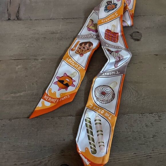 Hermès Orange and White ice cream summer Twilly Scarf - Picture 1 of 7